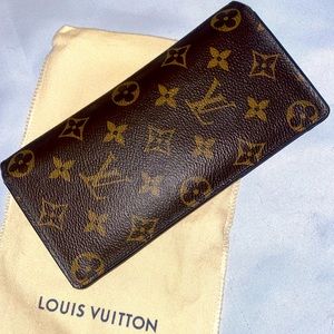 LOUIS VUITTON WALLET